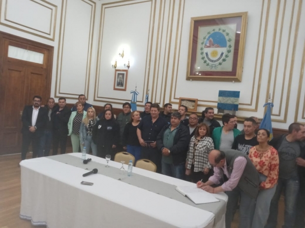 PARO Y MOVILIZACIÓN EL 24 DE ENERO